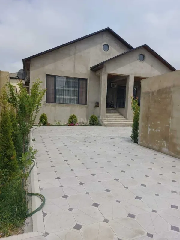 Satılır 4 otaqlı həyət evi 180 m²
