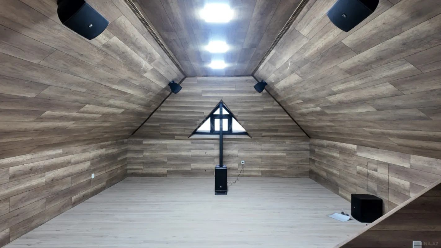 Satılır 7 otaqlı həyət evi 370 m²