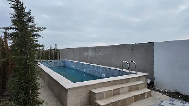 Satılır 7 otaqlı həyət evi 370 m²