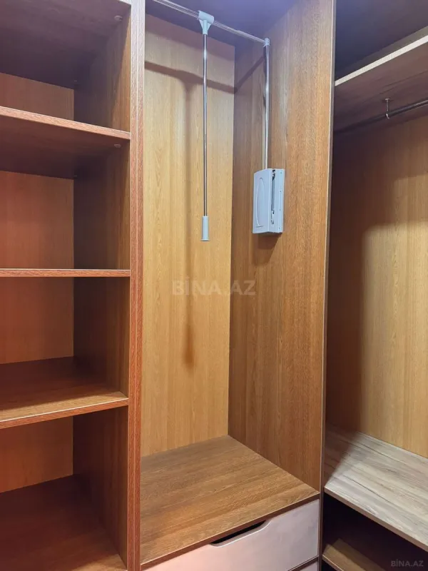 Kirayə verilir 2 otaqlı mənzil 68 m²