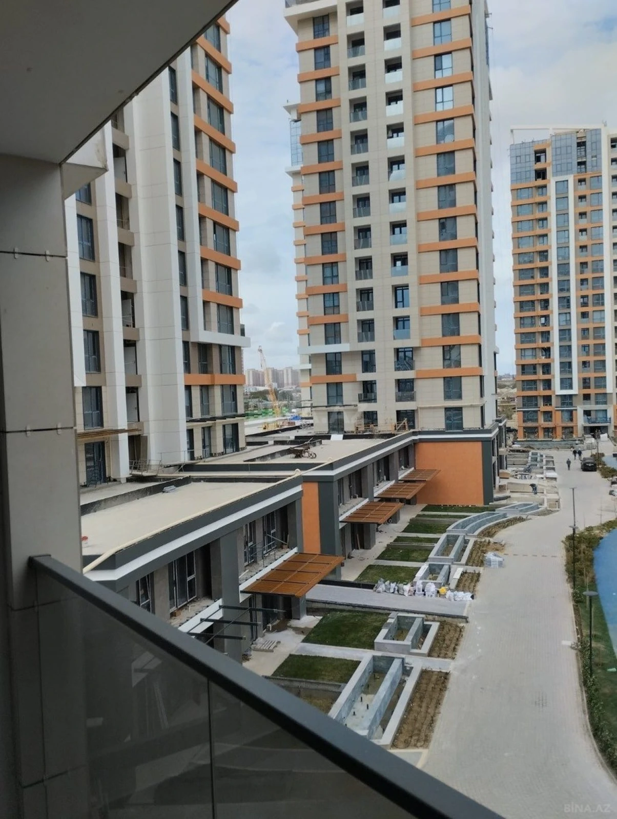 Satılır 2 otaqlı mənzil 56.3 m²
