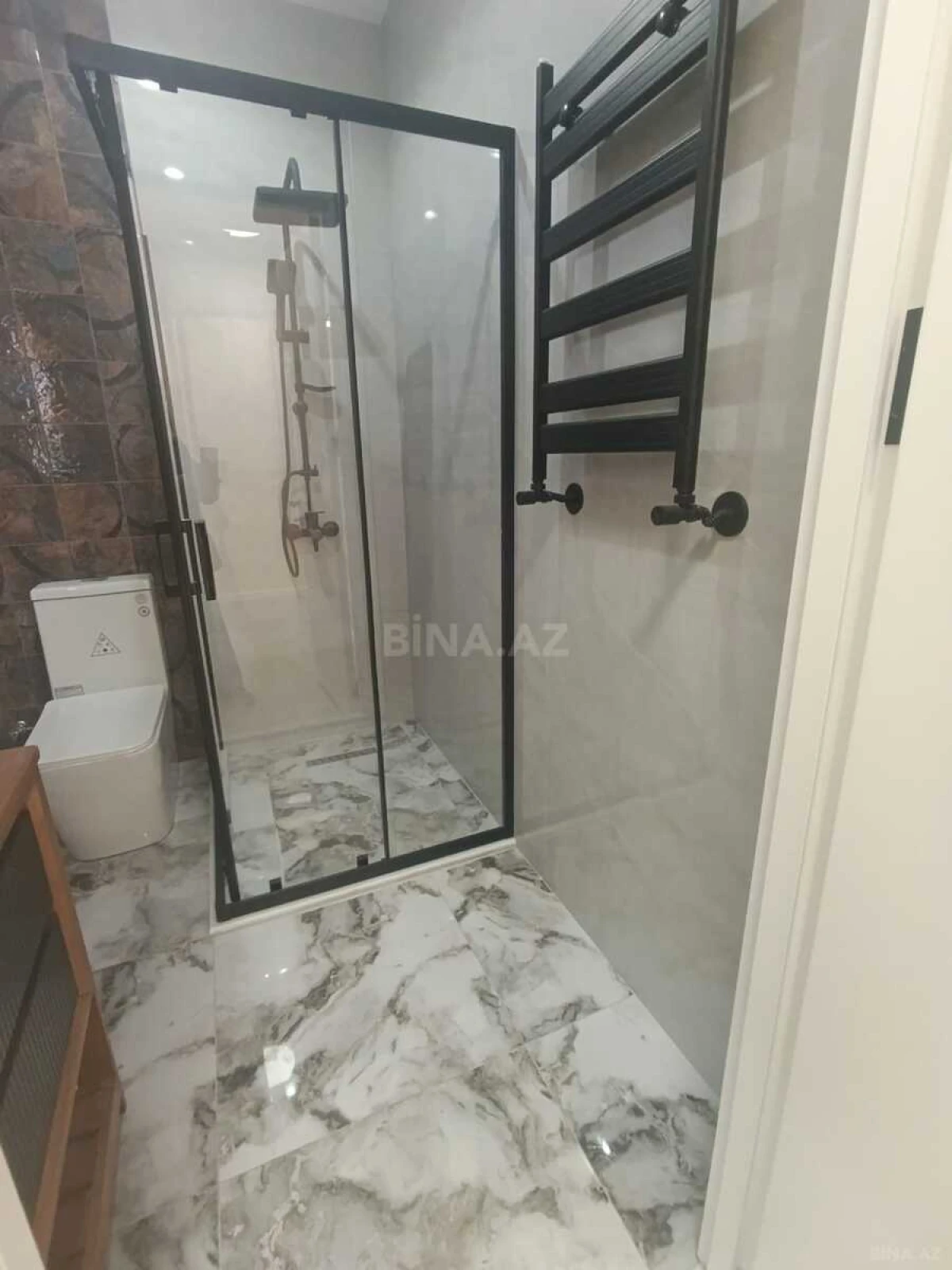 Satılır 2 otaqlı mənzil 65 m²