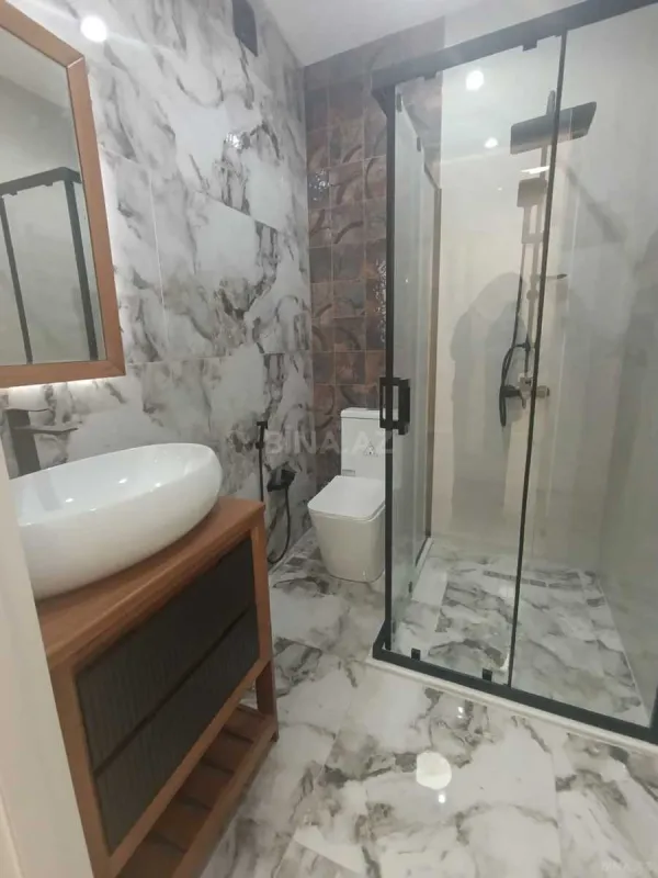 Satılır 2 otaqlı mənzil 65 m²