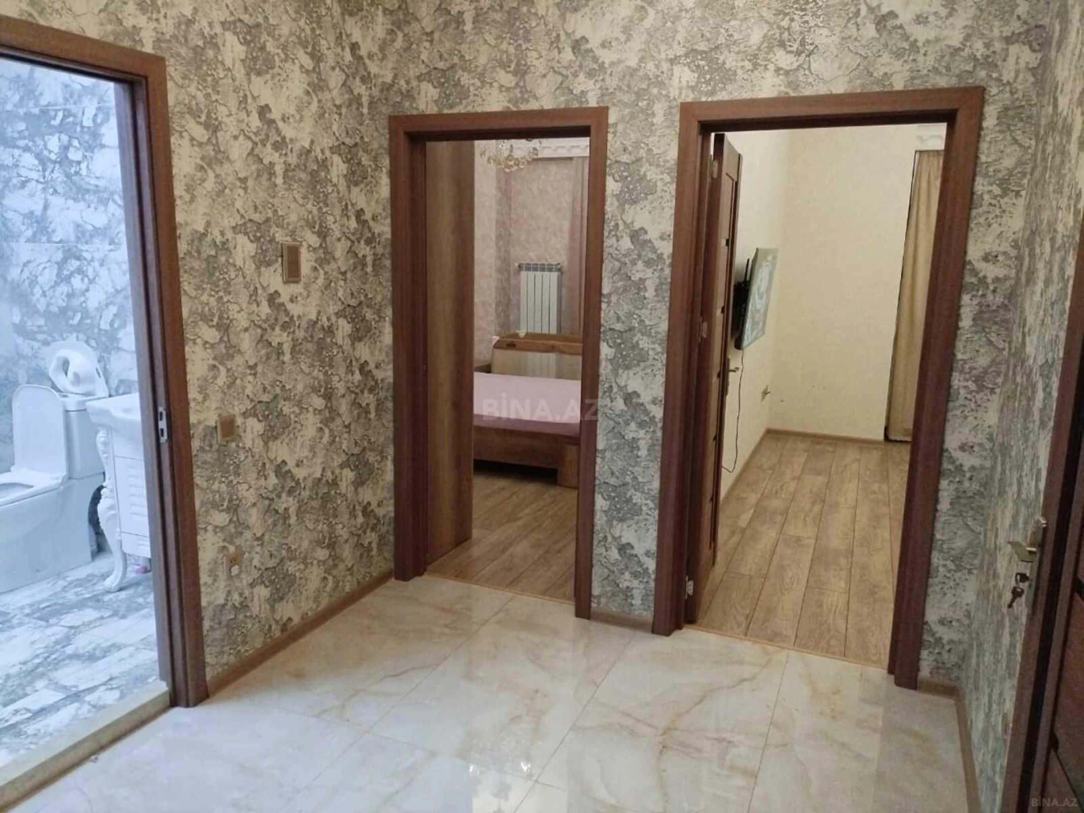 Kirayə verilir 2 otaqlı mənzil 64 m²