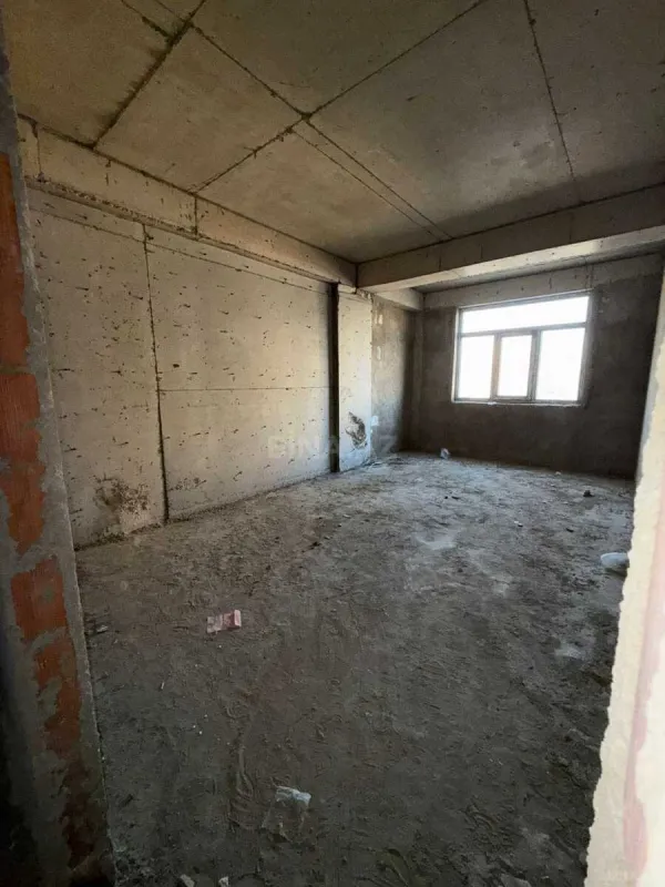 Satılır 2 otaqlı mənzil 80 m²