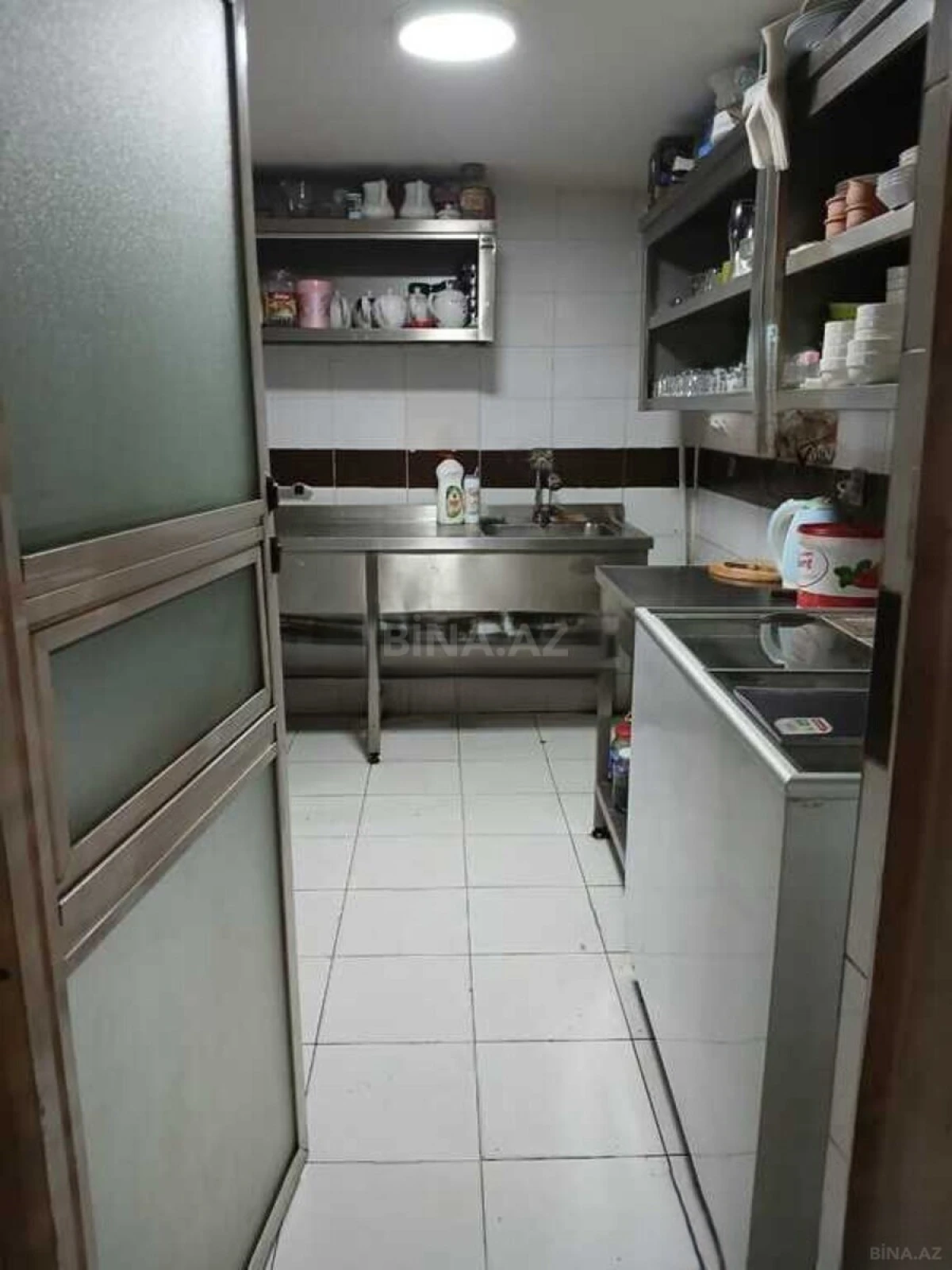 Satılır obyekt 112 m²