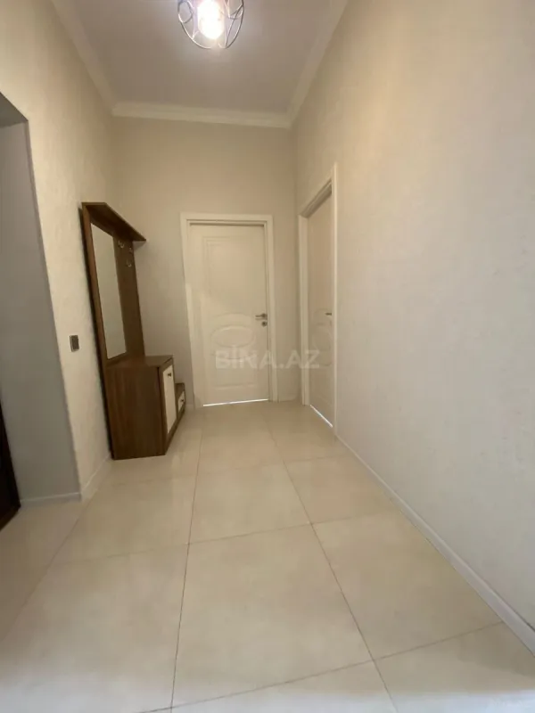 Satılır 3 otaqlı mənzil 67 m²
