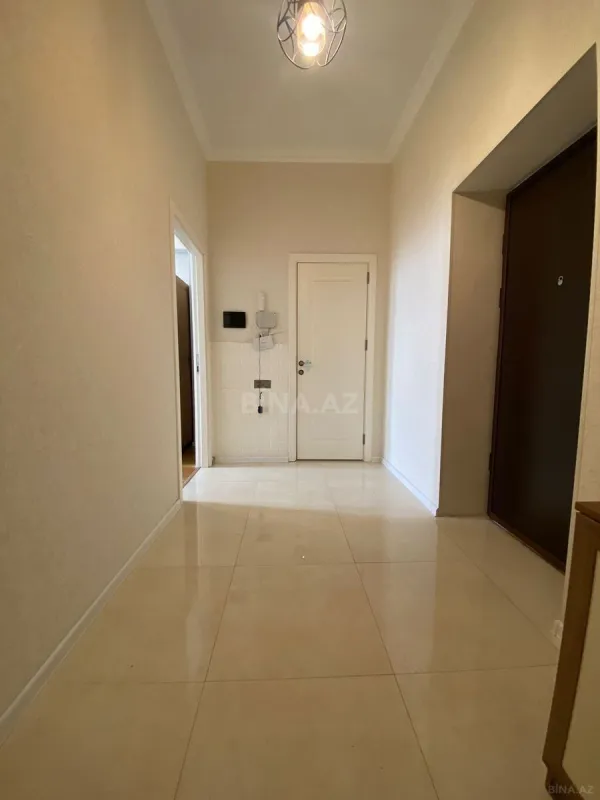 Satılır 3 otaqlı mənzil 67 m²