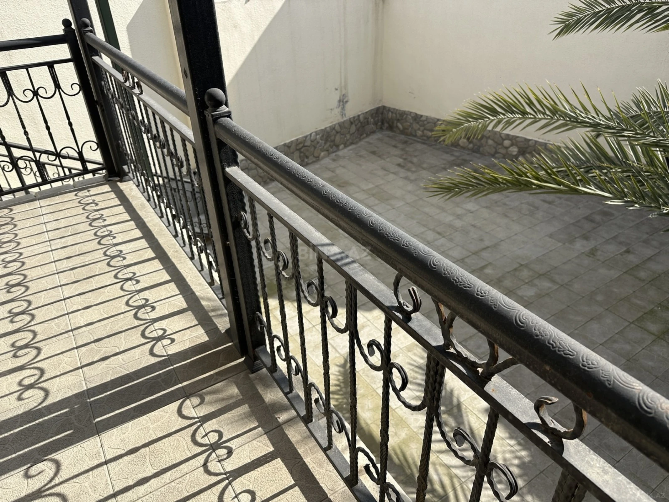 Satılır 3 otaqlı həyət evi 200 m²