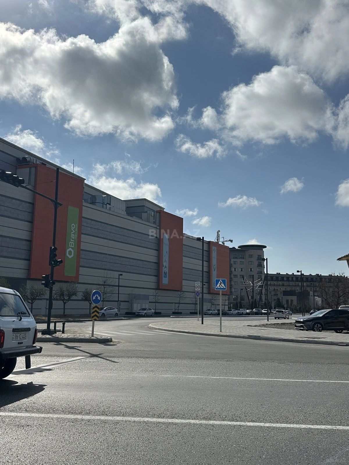 Satılır 3 otaqlı həyət evi 200 m²