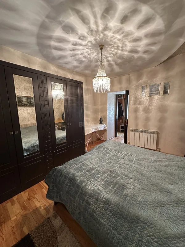 Satılır 3 otaqlı həyət evi 200 m²