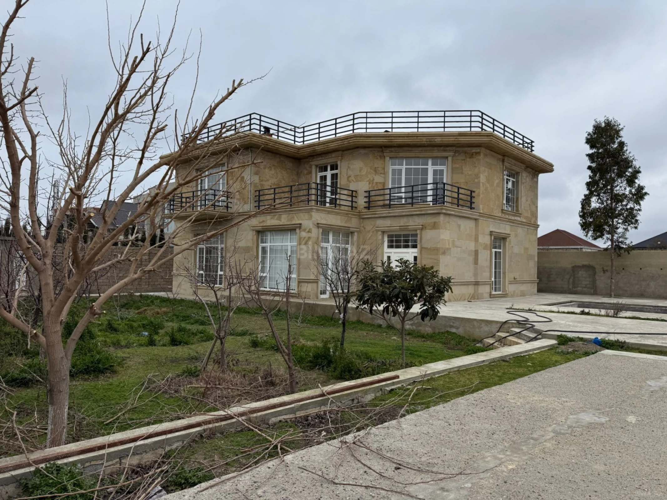 Satılır torpaq sahəsi 14 m²