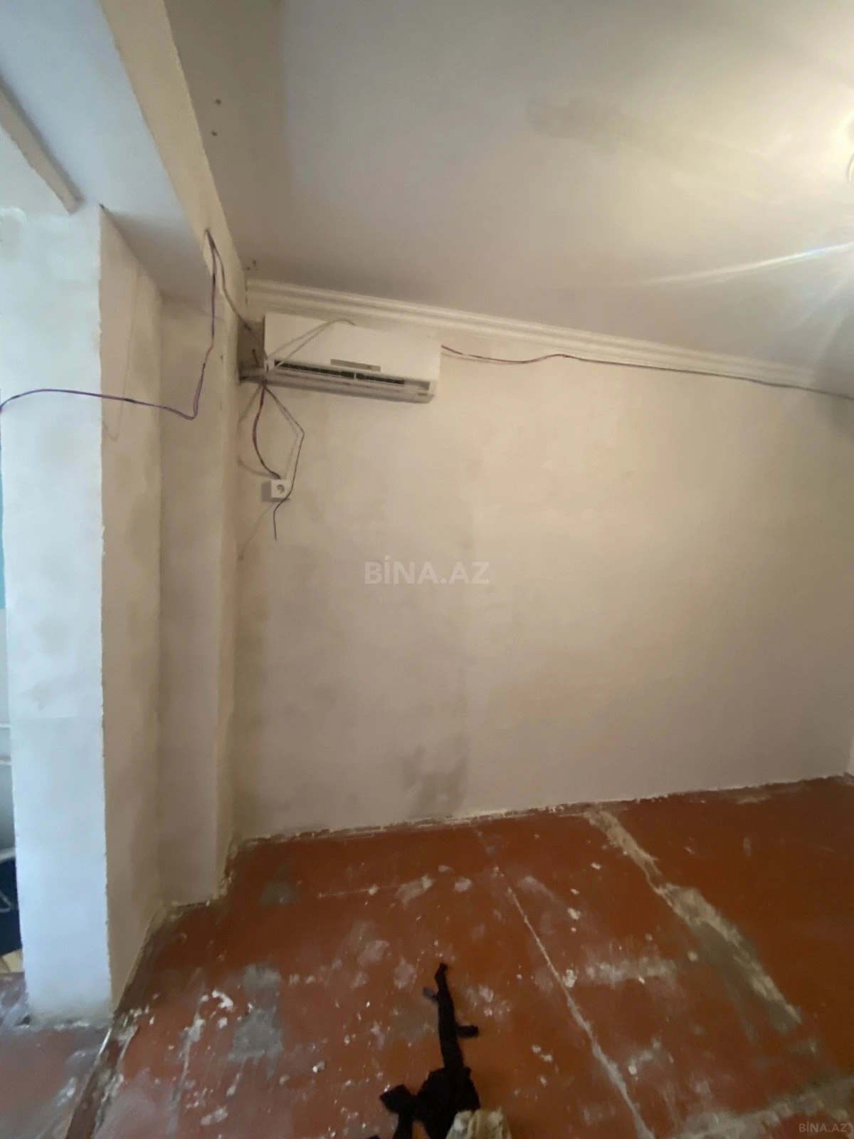 Satılır 1 otaqlı mənzil 12 m²