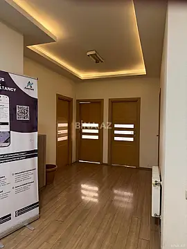 Kirayə verilir 1 otaqlı ofis 18 m²