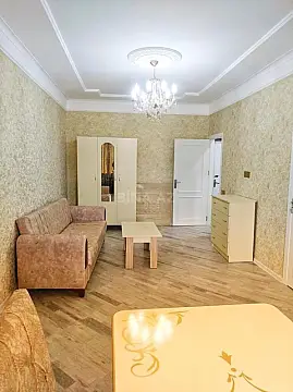Satılır 2 otaqlı mənzil 45 m²