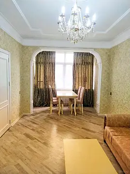Satılır 2 otaqlı mənzil 45 m² — Bakı, Memar Əcəmi yanı 2 otaq 45.00 m²