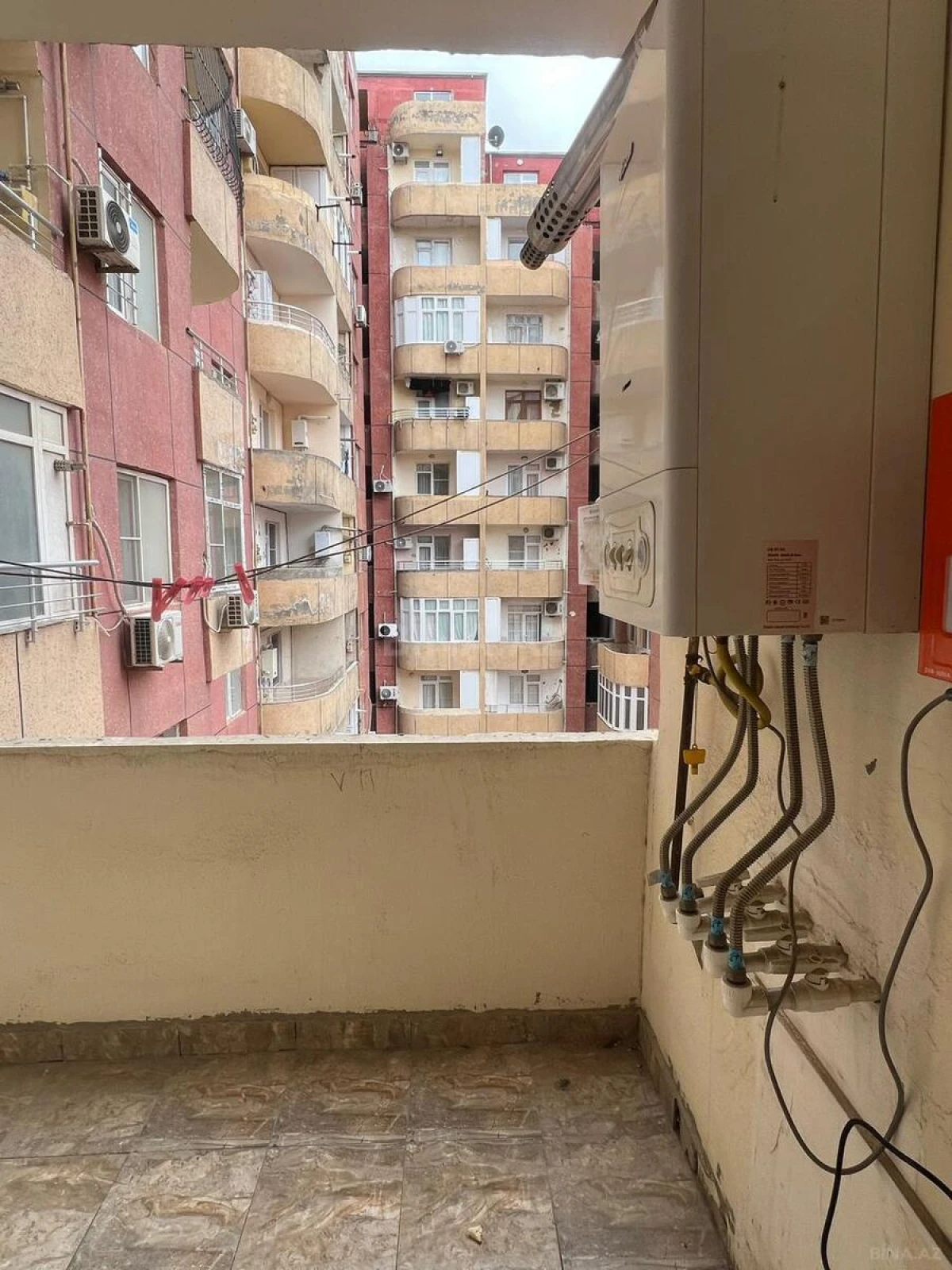 Kirayə verilir 2 otaqlı mənzil 64 m²