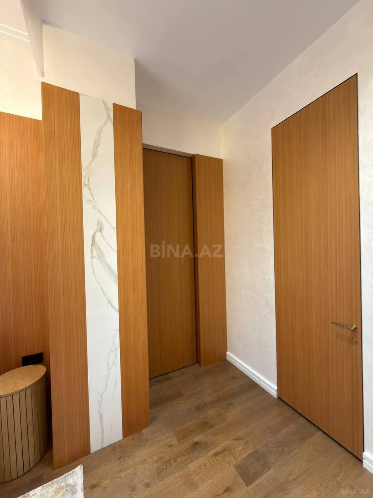 Satılır 3 otaqlı mənzil 108 m²