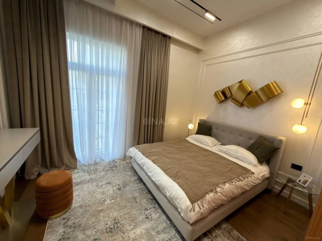 Satılır 3 otaqlı mənzil 108 m²