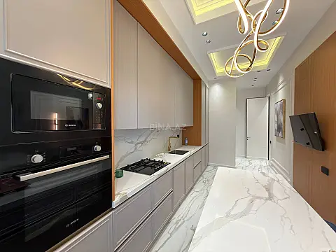 Satılır 3 otaqlı mənzil 108 m²