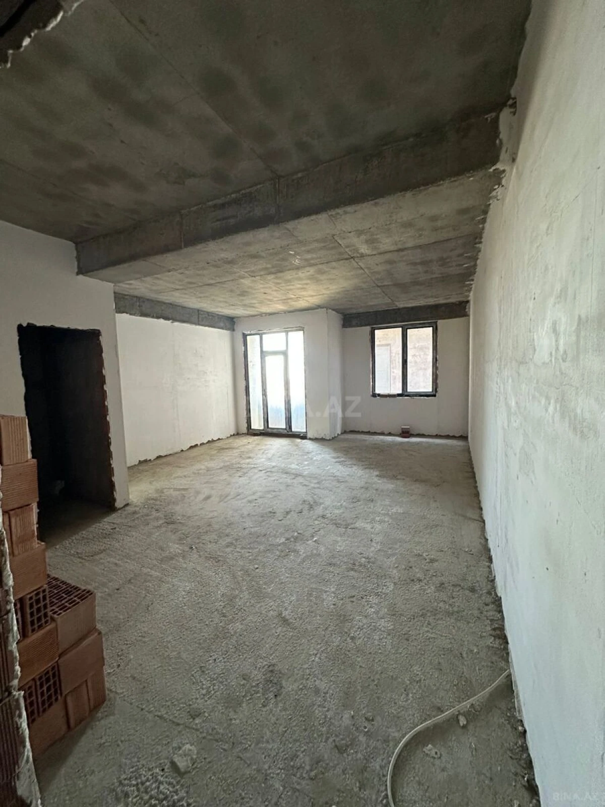 Satılır 1 otaqlı mənzil 51 m²