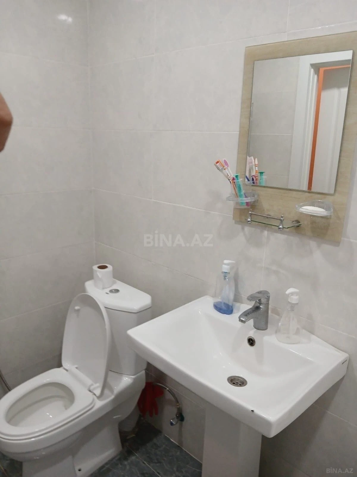 Kirayə verilir 3 otaqlı mənzil 82 m²