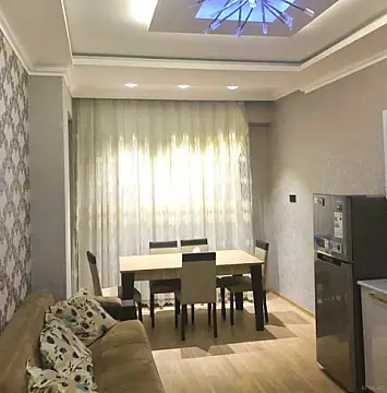 Kirayə verilir 2 otaqlı mənzil 56 m²