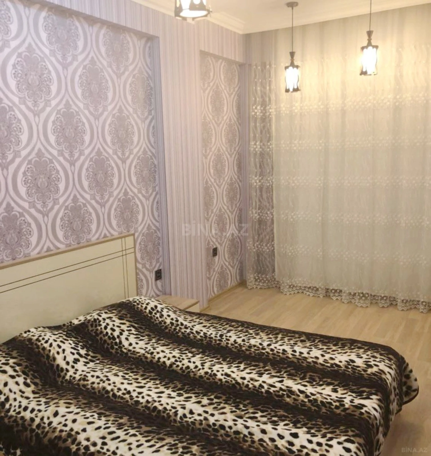 Kirayə verilir 2 otaqlı mənzil 56 m²