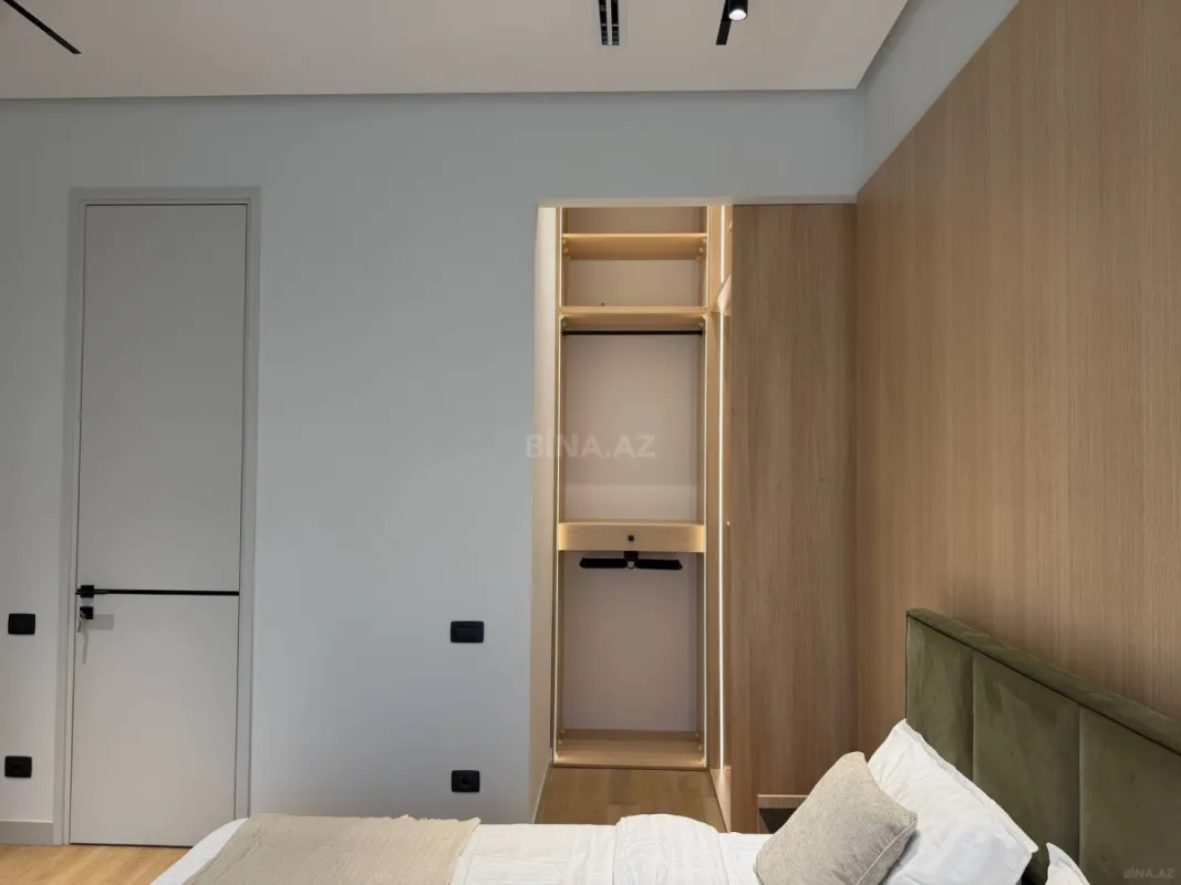 Satılır 2 otaqlı mənzil 78 m²