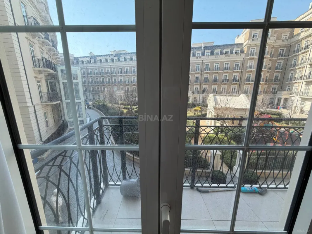 Satılır 2 otaqlı mənzil 78 m²