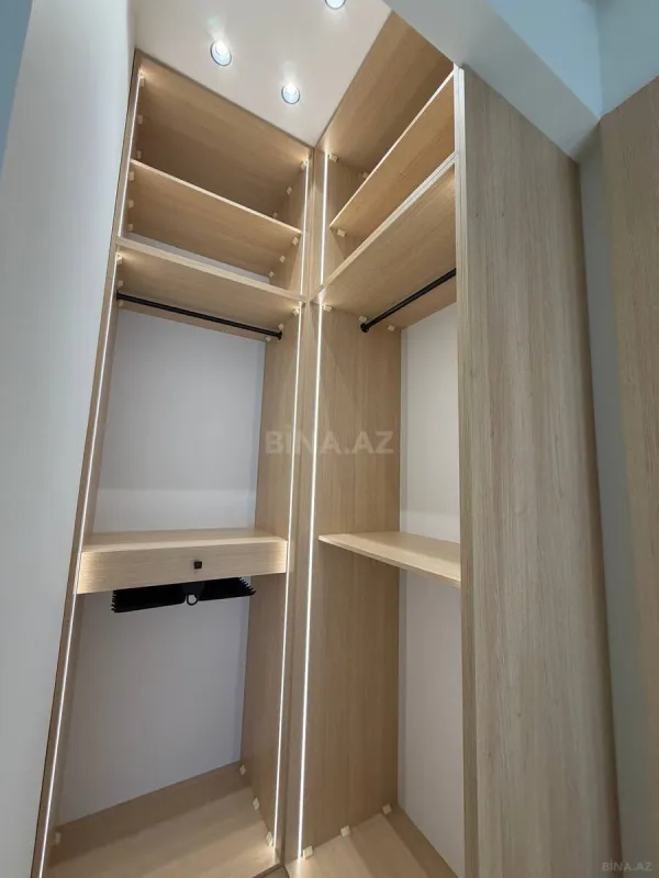 Satılır 2 otaqlı mənzil 78 m²