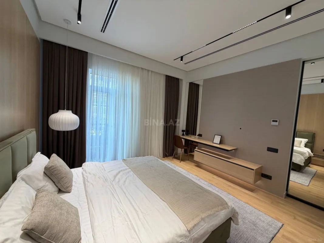 Satılır 2 otaqlı mənzil 78 m²