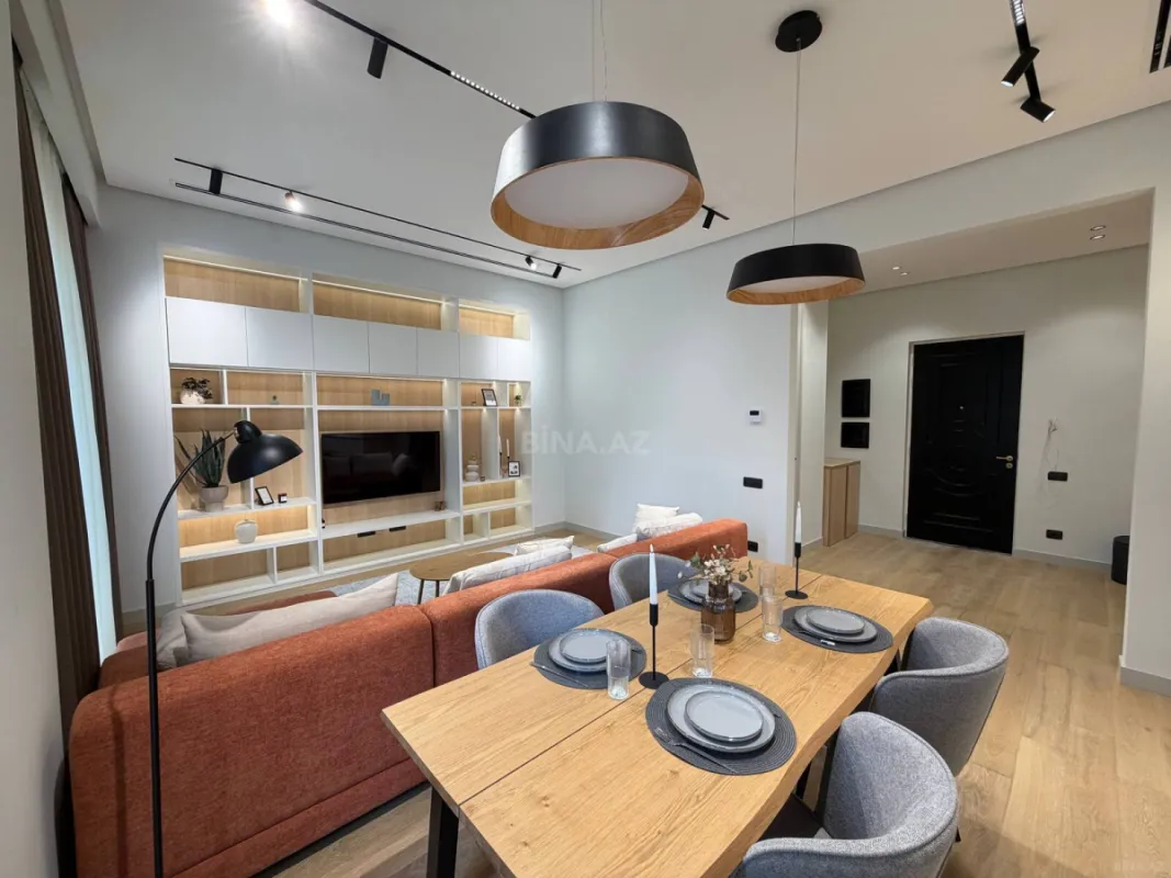 Satılır 2 otaqlı mənzil 78 m²