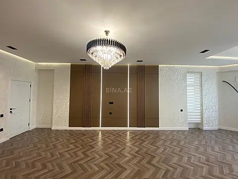 Satılır 3 otaqlı mənzil 170 m²