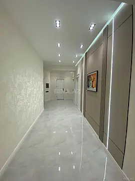 Satılır 3 otaqlı mənzil 170 m²