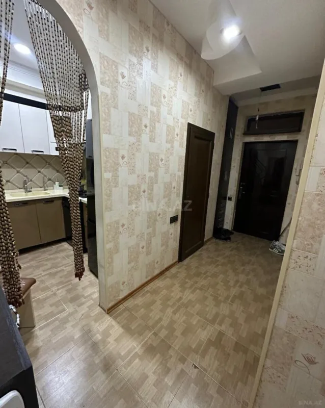 Satılır 3 otaqlı mənzil 77 m²