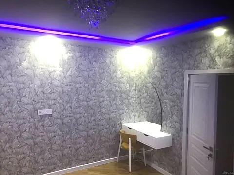 Satılır 4 otaqlı mənzil 125 m²