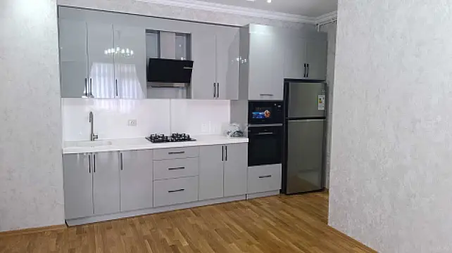 Kirayə verilir 3 otaqlı mənzil 75 m²