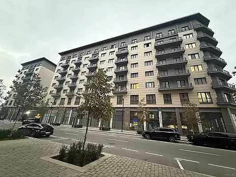 Satılır 2 otaqlı mənzil 97 m²