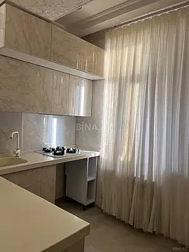Kirayə verilir 2 otaqlı mənzil 61 m²