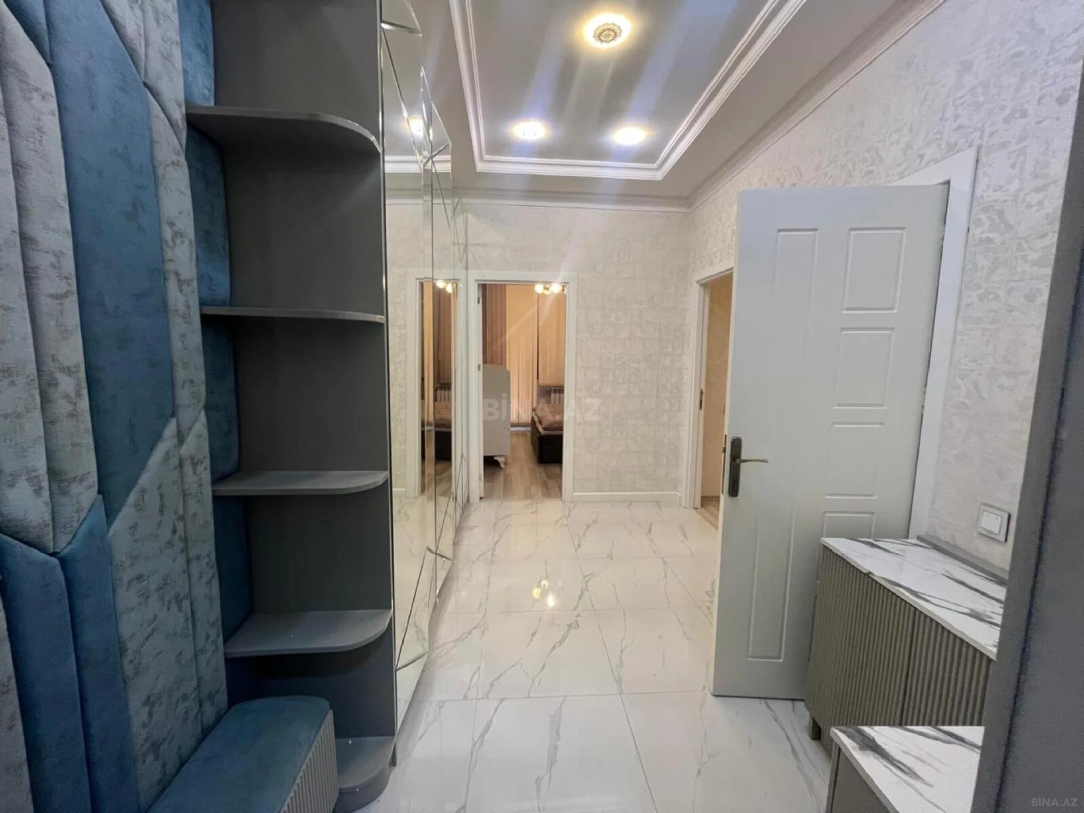 Kirayə verilir 2 otaqlı mənzil 61 m²