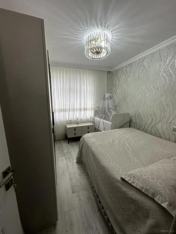 Satılır 2 otaqlı mənzil 65 m²