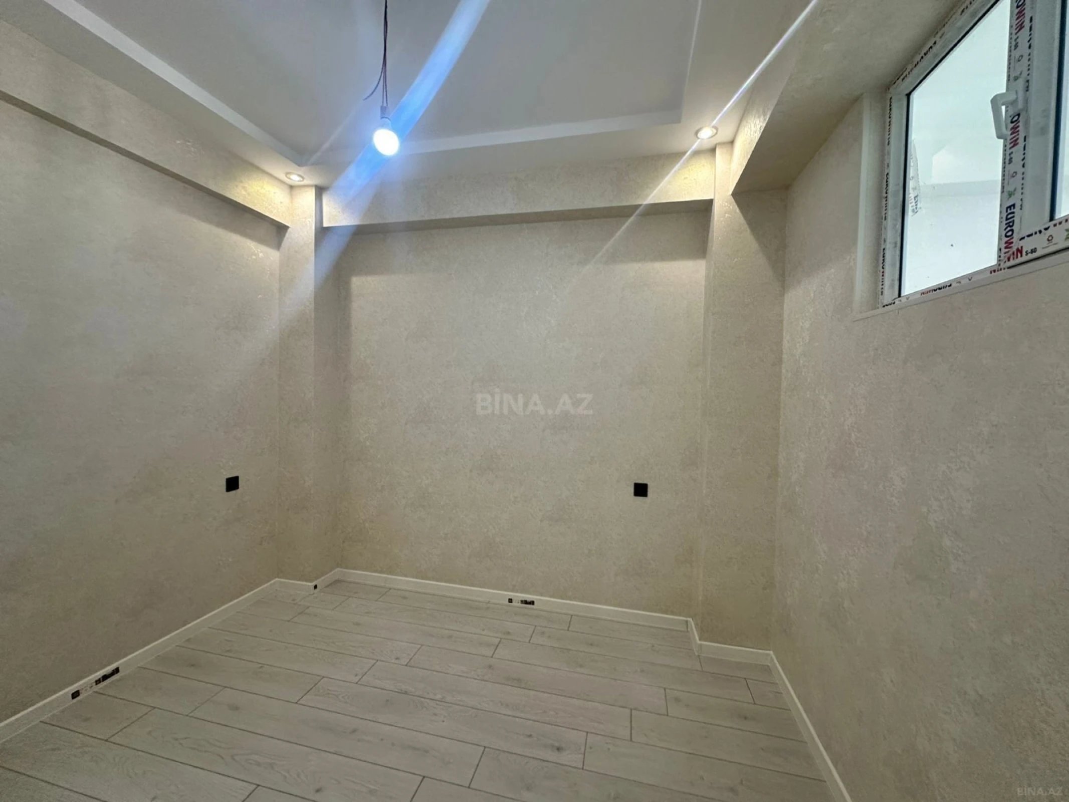 Satılır 3 otaqlı mənzil 61 m²