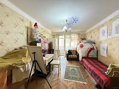 Satılır 4 otaqlı mənzil 110 m²