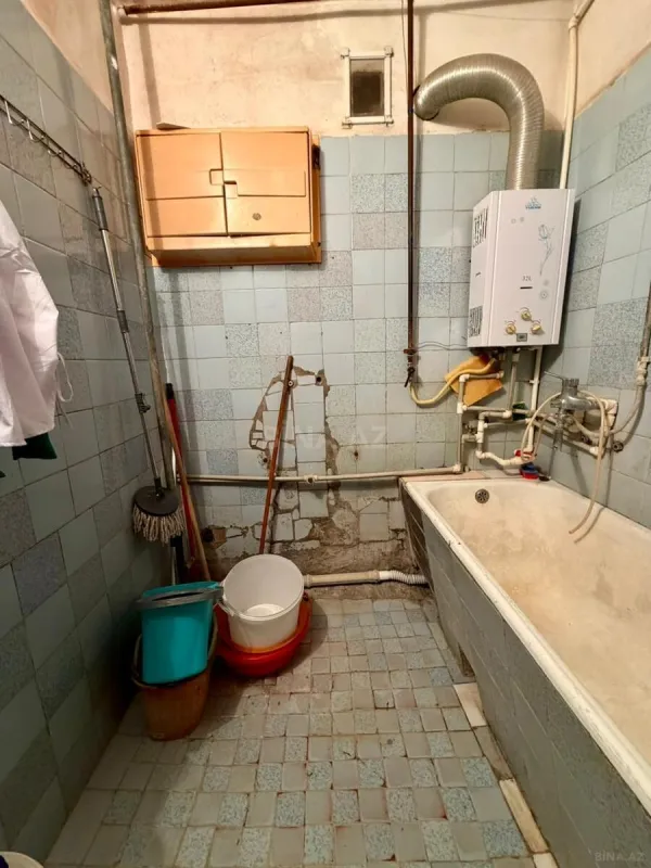 Satılır 4 otaqlı mənzil 110 m²