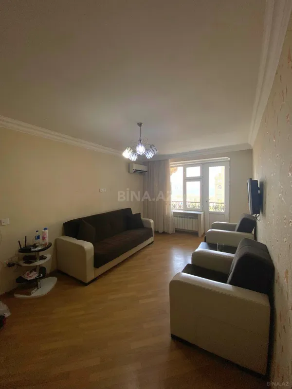 Kirayə verilir 2 otaqlı mənzil 57 m²