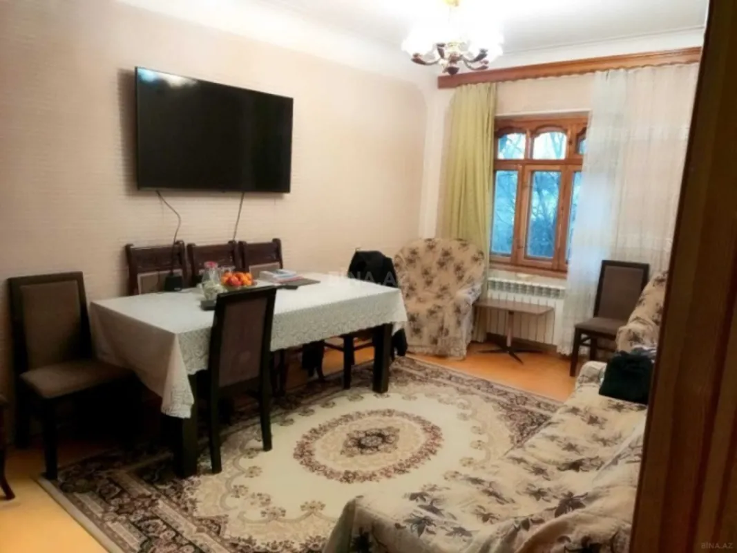 Satılır 2 otaqlı mənzil 60 m²