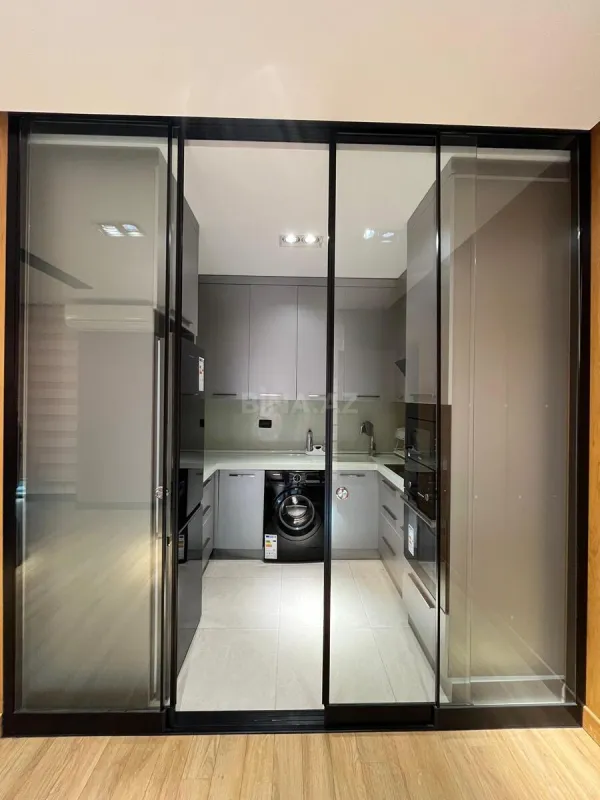 Kirayə verilir 2 otaqlı mənzil 105 m²