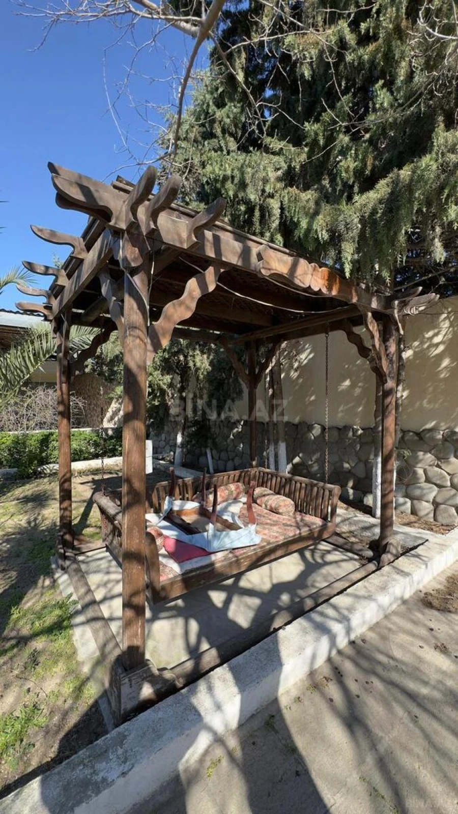 Satılır 5 otaqlı həyət evi 220 m²