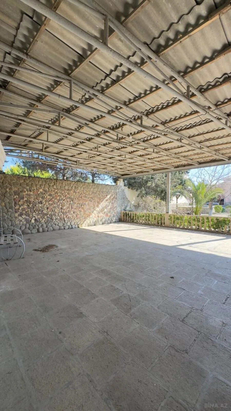 Satılır 5 otaqlı həyət evi 220 m²